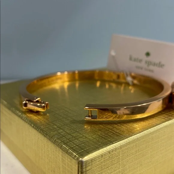 Kate Spade Pave Bow Bangle Bracelet Gold Toned Crystal Bow Charm - Picture 4 of 9